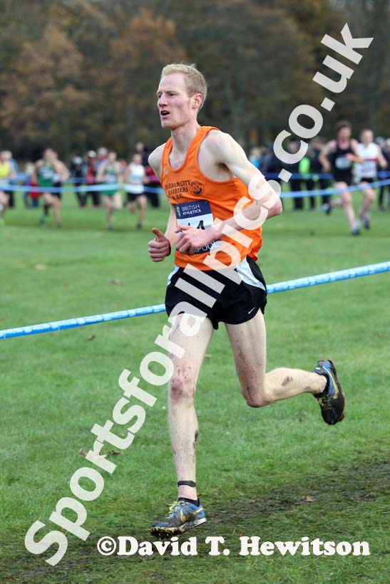 Dan Garbutt (Durham City) senior mens Liverpool Cross Challenge. David T. Hewitson/Sports for All Pics